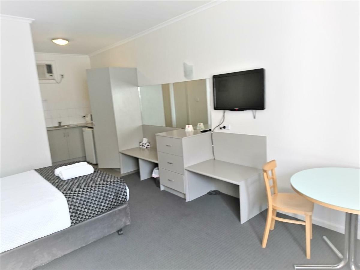 Glenelg Beach Gateway Studio Apartment Esterno foto